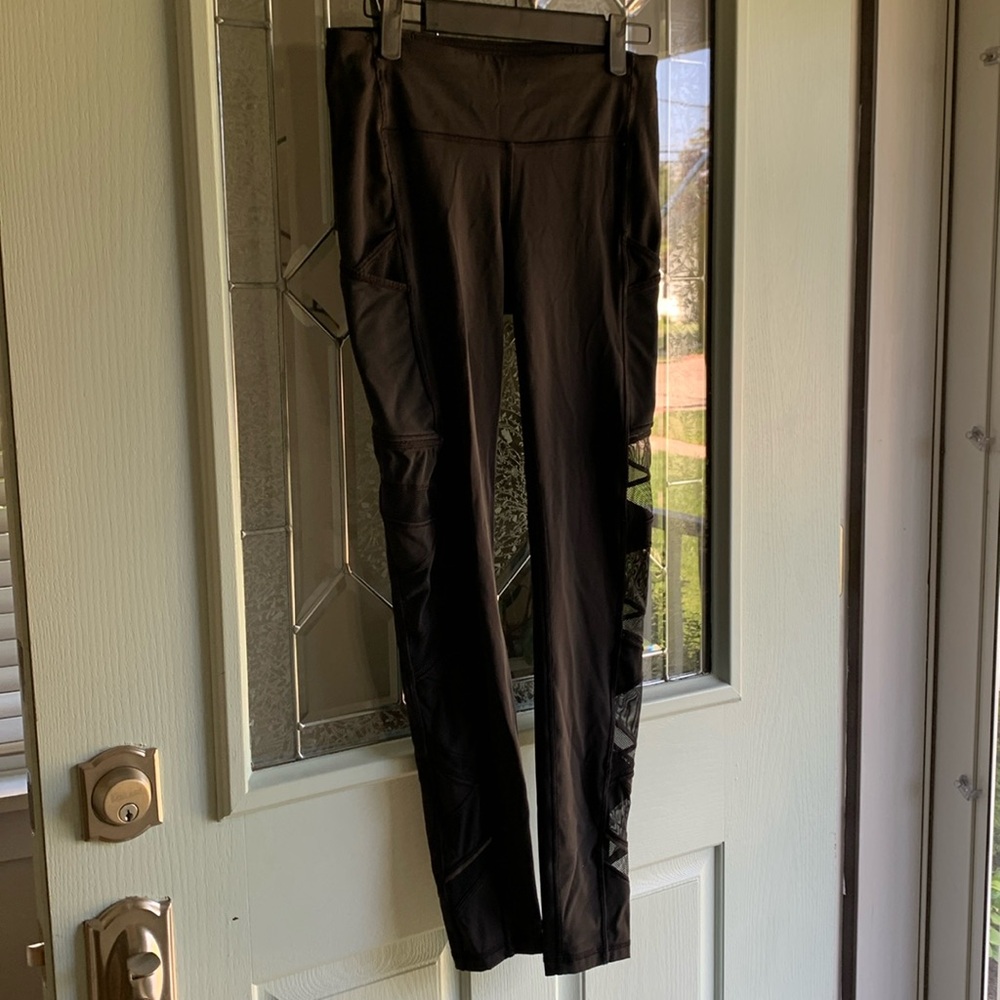 Size 6 LULULEMON Black Leggings With Side Mesh Detail
